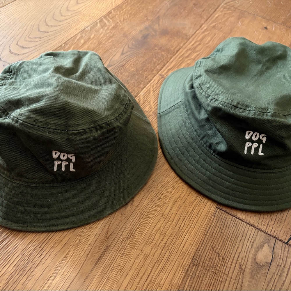 Dog People Green Bucket Hat Set